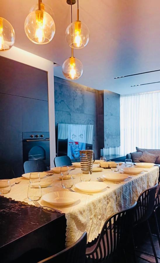 Luxury Aparment 5 Room 2 Minutes From The Beach 바트얌 외부 사진